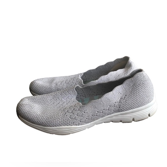 Skechers Shoes - Skechers Classic Fit Cooled Memory Foam Gray Shoes Size 7